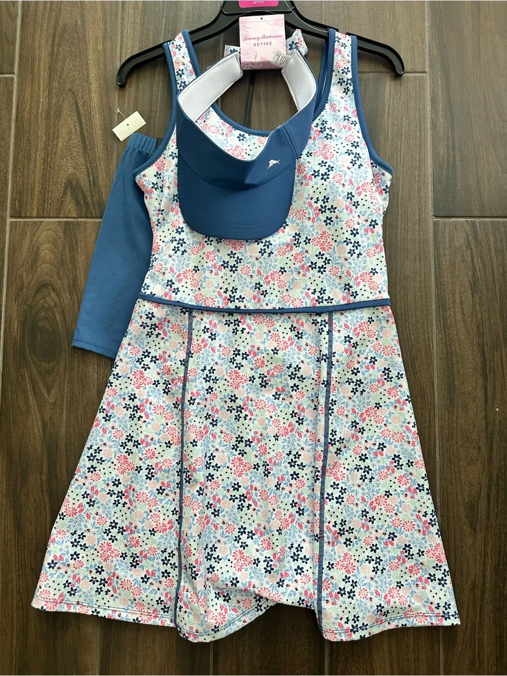 Tommy Bahama Active Floral Tennis Dress, Shorts & visor set of 3 UPF 50 Medium